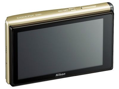 Nikon Coolpix S60 y su pantalla táctil: ¿motivo de alegría?