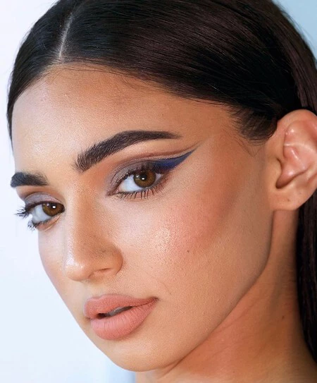 Siete rotuladores de cejas y trucos para hacerte microblading en casa sin ser permanente y ver qué tal es el resultado