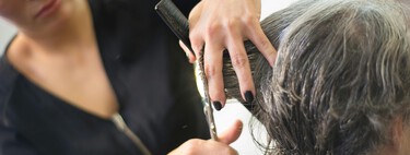 Siete cortes de pelo canoso para mujeres de 50 que buscan acabados estilosos, favorecedores y de fácil mantenimiento
