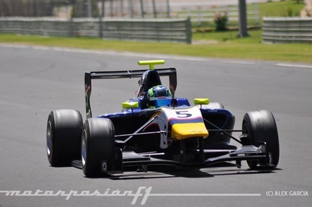 Robert Visoiu GP3 Valencia 2013