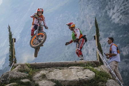 Trialgp18 R8 Bb 0977 Ps