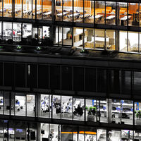 Si la pregunta es por qué tu salario no da más de sí, la respuesta es sencilla: las empresas prefieren a los inversores