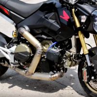 Las modificaciones sobre Honda MSX 125 se nos van de las manos, ¡ésta lleva motor de Ducati 1199 Panigale!