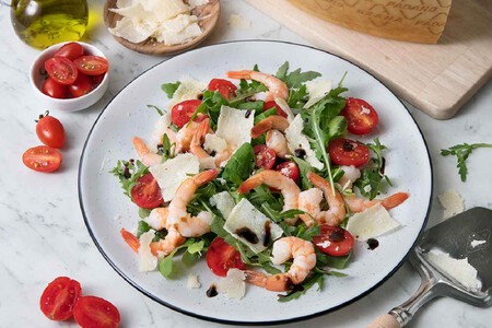 Ensalada Gambas Grana Padano