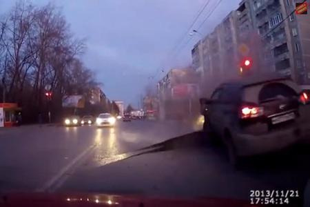 RuзуaPaзуФи™: Las calles rusas jugando a La Víbora de la Mar