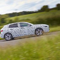 El Infiniti Q30 va directo contra el Serie 1 y debutará en el Auto Show de Frankfurt