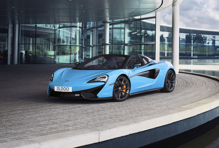 McLaren planea estrenar quince deportivos hasta 2022 y confirma que la mitad serán coches híbridos