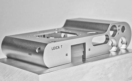 Las primeras fotos filtradas del chasis de la nueva CSC de Leica, la T 701, son impactantes
