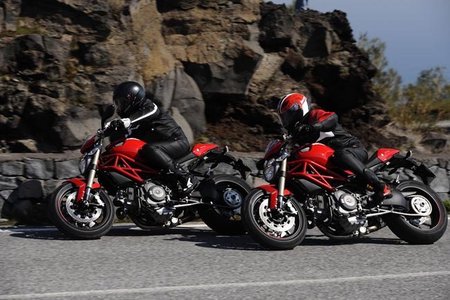 Ducati Monster 1100 EVO