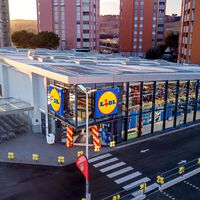 Ya en Lidl la solución a los enchufes desaprovechados tras el sofá o los muebles para cargar varios dispositivos a la vez