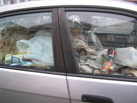 Recopilatorio de interiores de coches cochinos y encuesta para vosotros