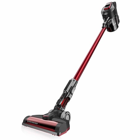 El aspirador de tipo escoba Cecotec Conga ThunderBrush 820 está por 99,99 euros con envío gratis en Amazon
