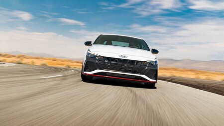 Hyundai Elantra N 2021 37