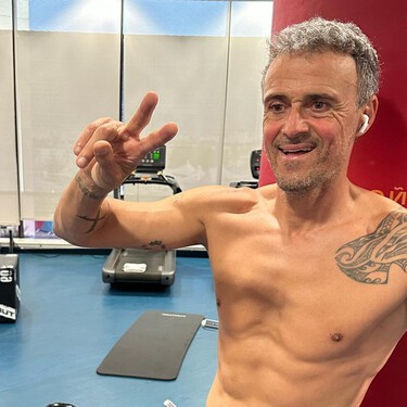 Luis Enrique (57): “Hago deporte en ayunas y, al acabar de entrenar, si me apetece, o desayuno o aguanto hasta la comida. Va según cómo me siento” 