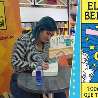 No coronará las listas de lo mejor del año, pero escribe los libros más vendidos de los últimos años. Y Netflix lo sabe 