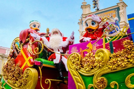 Disneyland Paris en Navidad, un viaje mágico e inolvidable para toda la familia