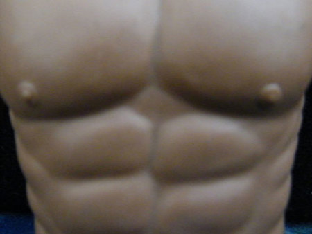 Algunas claves que debemos tener en cuenta a la hora de entrenar los abdominales con peso