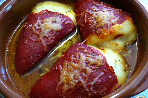 Pimientos Del Piquillo Rellenos En Cazuela