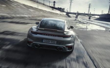 El Porsche 911 Turbo S 2021 es alegría en forma de 650 hp y 0 a 100 km/h en 2.7 segundos