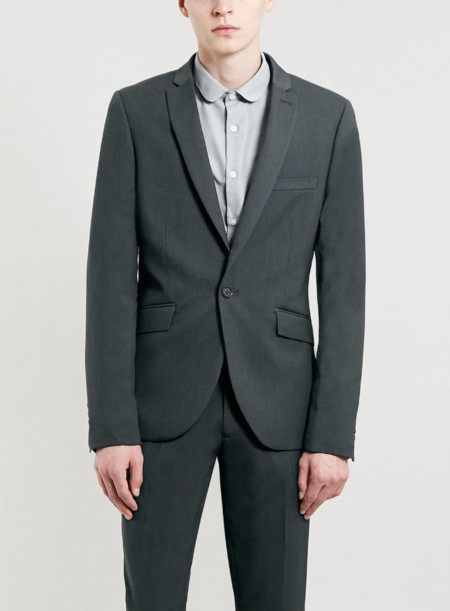 ¿Quieres un traje de Topman pero sin que te cueste como uno de Armani? Aquí te traemos 4 por menos de 150 euros