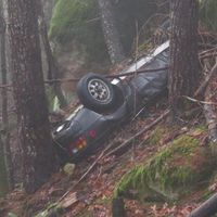 Así han encontrado en un bosque de Oregón este Porsche 924 de 1979, robado hace 27 años