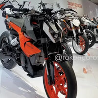La moto eléctrica de KTM ya existe. Se llama E-Duke, parece una 1390 en miniatura y es una obra de arte, literalmente