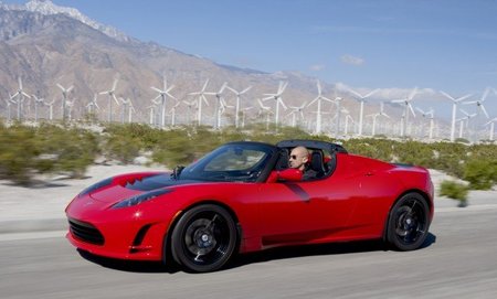 Tesla jubilará el "viejo" roadster