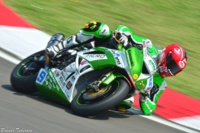 Luca Scassa sustituye a Troy Bayliss que sustituía a Davide Giugliano