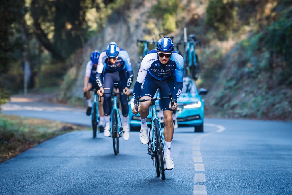 Carreras cortadas, ciclistas que abandonan, apoyo a nivel europeo: el boicot a Israel en la Vuelta Ciclista es un triunfo mediático