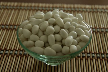 Análisis nutricional de una porción de peladillas