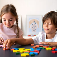 Los niños se concentran menos y se distraen más, pero lo compensan con creatividad, según la ciencia 