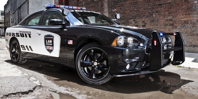 Dodge Charger Policía