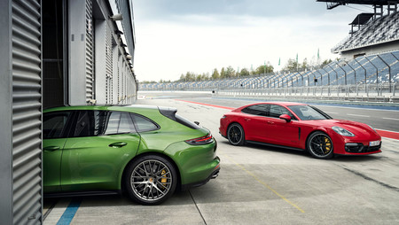 Porsche Panamera GTS 2019: V8 biturbo de 460 CV y puesta a punto deportiva... en las dos carrocerías
