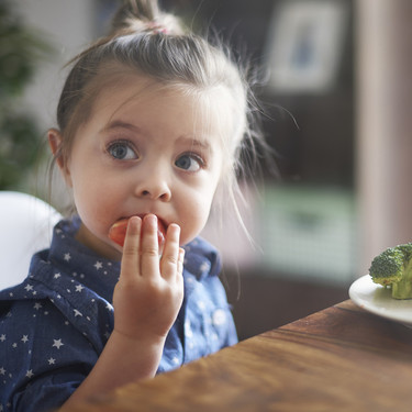 Nueve consejos para lograr que los niños coman de todo