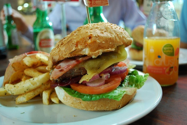 hamburguesa grande