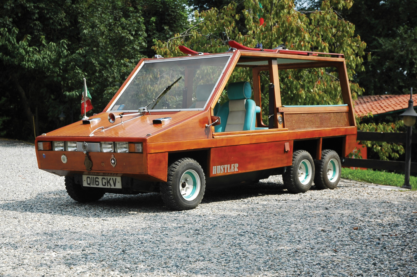 Seis coches muy curiosos se subastarán mañana en Londres