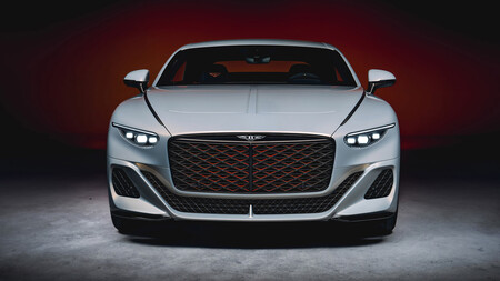 Bentley Batur 4