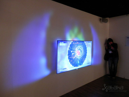 AmbiLux, la propuesta de Philips para mejorar sus teles con AmbiLight