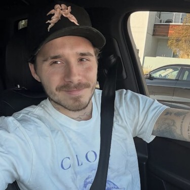 Brooklyn Beckham no se habla con sus padres. El vestido de novia de su mujer tiene la culpa