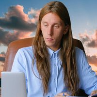 Si tienes una nómina, pero sueñas con dirigir tu propia startup tendrás muchas dificultades y una ventaja: no pagarás cuota mensual durante tres años 