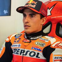 Marc Márquez no va a tener que pasar por quirófano y podrá seguir con su plan de entrenamiento 