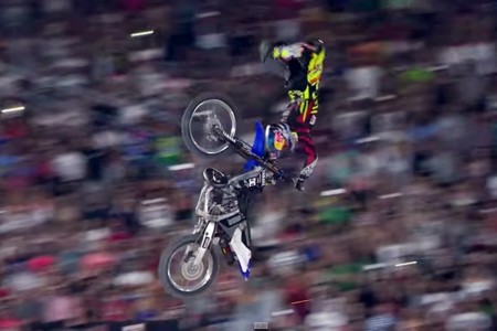 Los vídeos que mejor resumen el espectacular Red Bull X-Fighters de Madrid