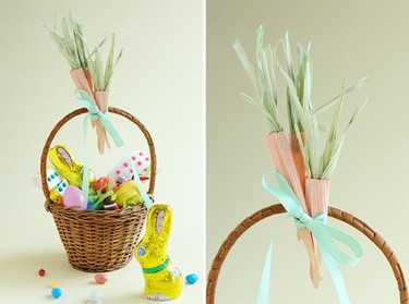 Zanahorias hechas con hojas de maiz para decorar cestas o mesas en Pascua