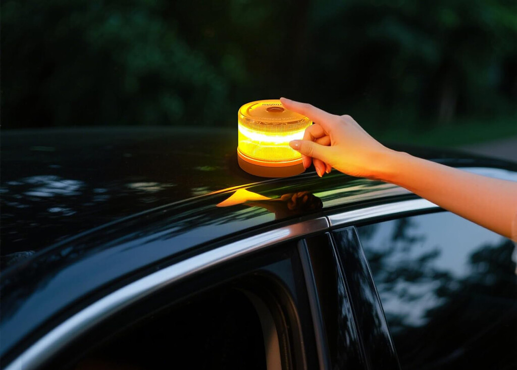 Las mejores ofertas de balizas V16 por el Black Friday en Amazon, Alcampo, Carrefour, Movistar y más