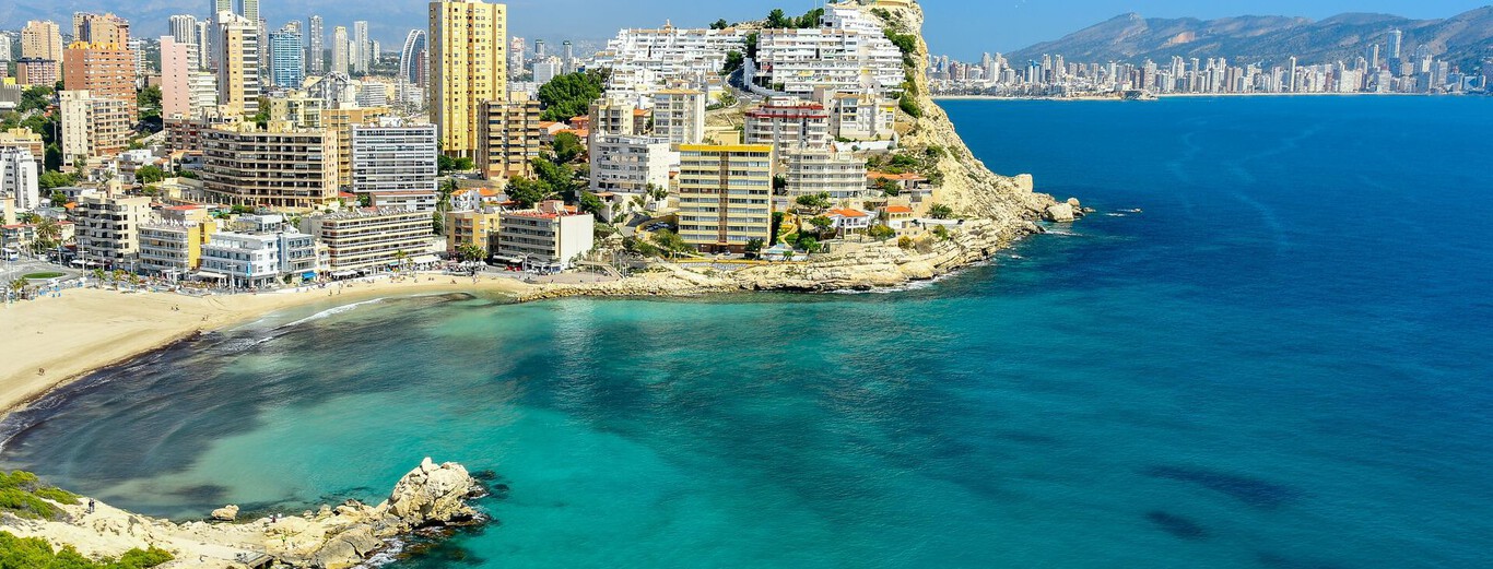 El mar de Benidorm se ha calentado tres grados en solo cinco años. El dato asusta, pero la ciencia tiene una explicación