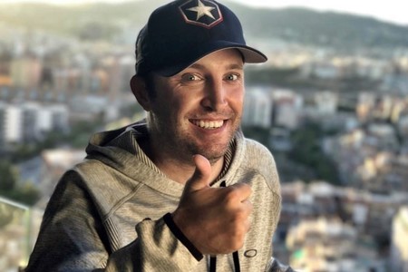 Dos años después de su gravísimo accidente, Kenny Noyes necesita que le eches una mano