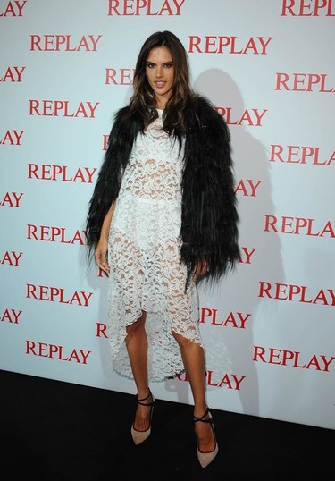 Ideas para no pasar frío vestida de gala