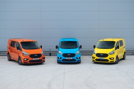 Las Ford Transit MS-RT dejan la seriedad de lado y se visten con todo el estilo del WRC