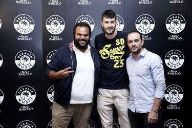 Diferentes artistas y estilos de música electrónica se unen en Desalia Music by Ron Barceló 