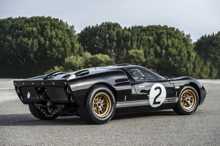 Superformance GT40 MkII 50th Anniversary edition